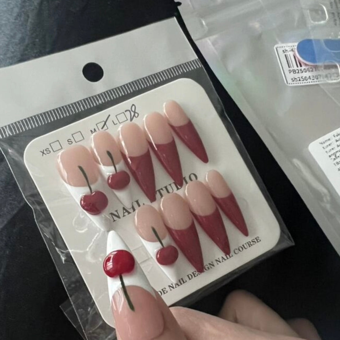 3D HANDMADE ACRYLIC PRESS-ON NAILS